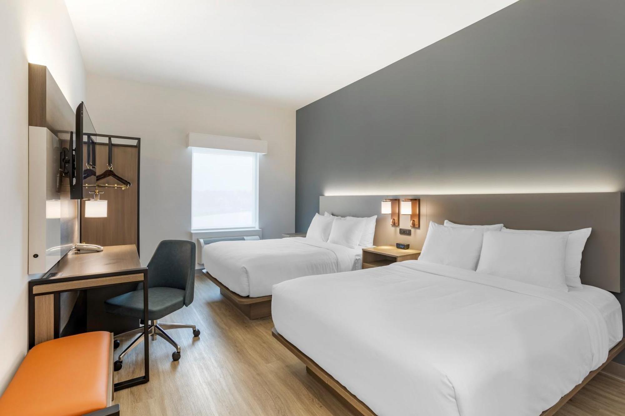 Comfort Inn & Suites Newark Liberty International Airport Ngoại thất bức ảnh