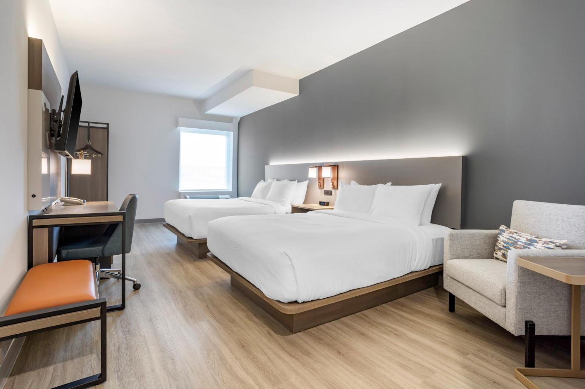 Comfort Inn & Suites Newark Liberty International Airport Ngoại thất bức ảnh