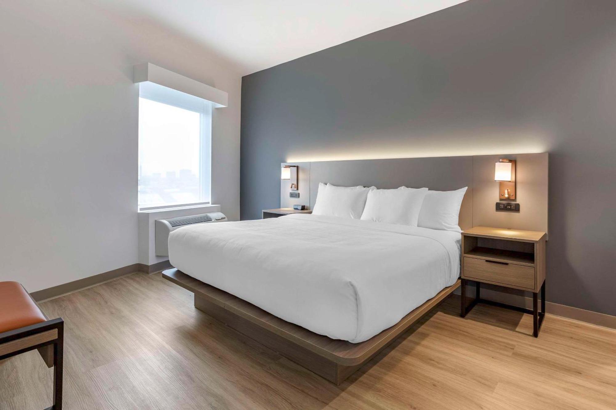 Comfort Inn & Suites Newark Liberty International Airport Ngoại thất bức ảnh