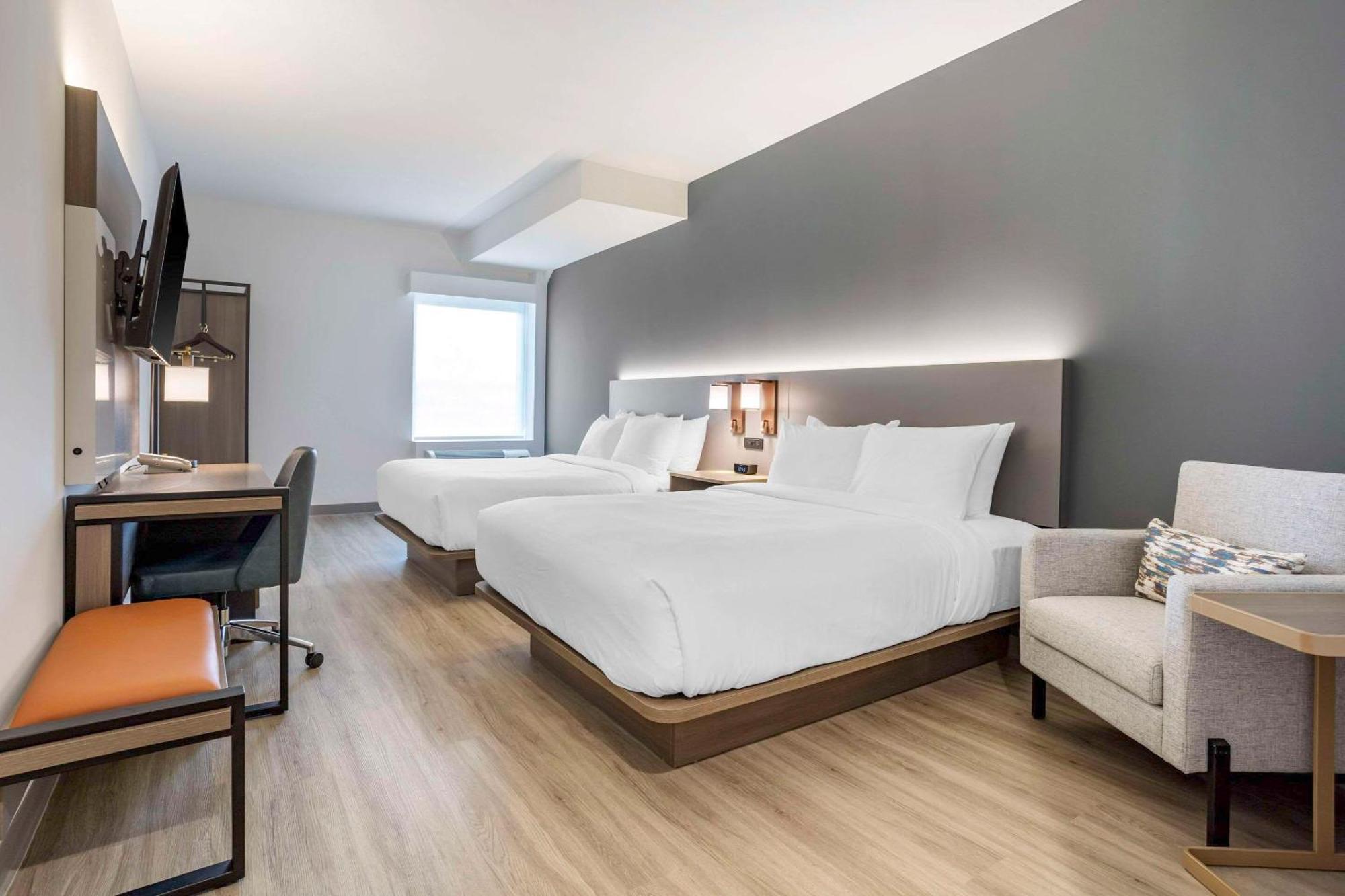 Comfort Inn & Suites Newark Liberty International Airport Ngoại thất bức ảnh